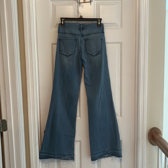 Flare Jeans - Picture 4 of 5
